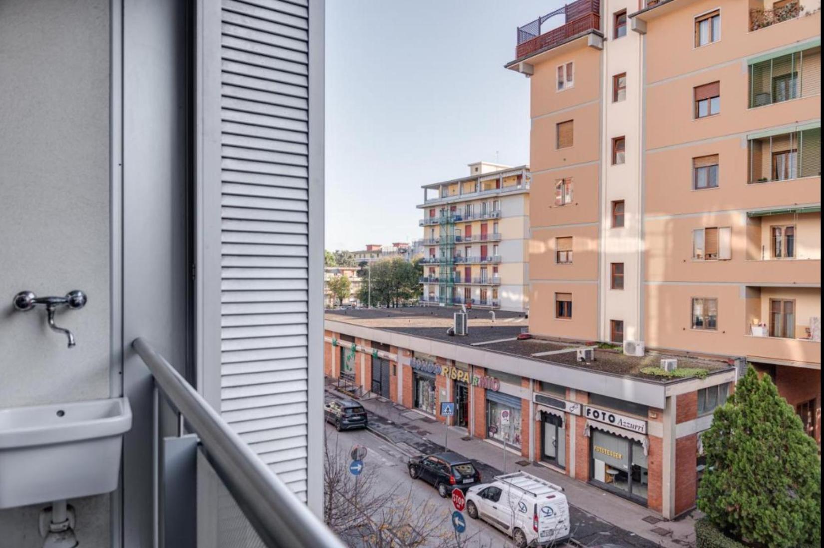 Comfort Scandicci Centro Facile Accesso A Firenze Luaran gambar